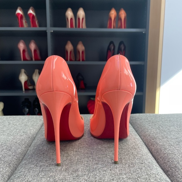 Christian Louboutin So Kate, Flamingo Patent, EU38.5 (fits a US7.5 or US8) - Picture 2 of 6